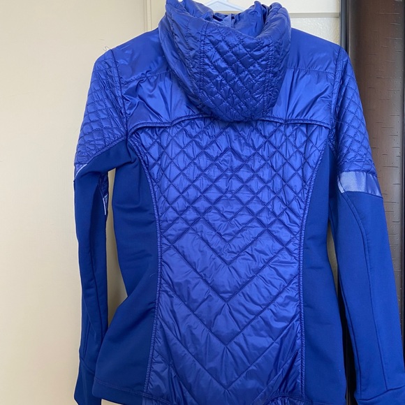 Jacket - Picture 2 of 4